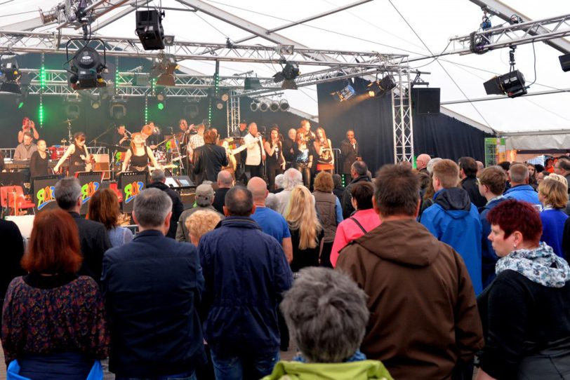 Rockorchester Ruhrgebeat rocken den Gysenberg.