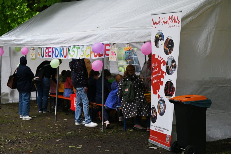 Beim Angebot der Jungendkunstschule konnten die Kinder kreativ werden.