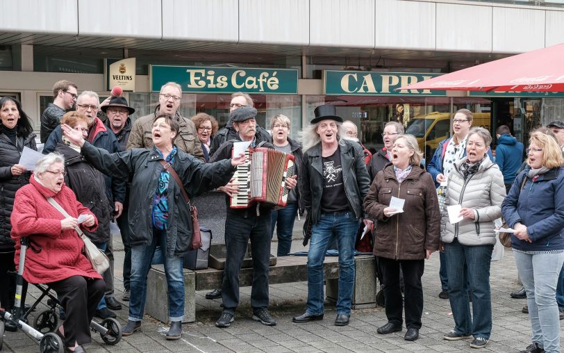 Der Flashmob sang das Steigerlied.