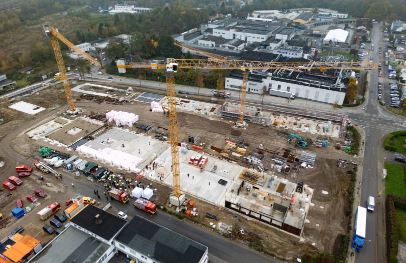 So siegt die Baustelle der neuen Feuerwache von oben aus.