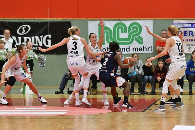 Herner TC vs. Freiburg USC Eisvögel