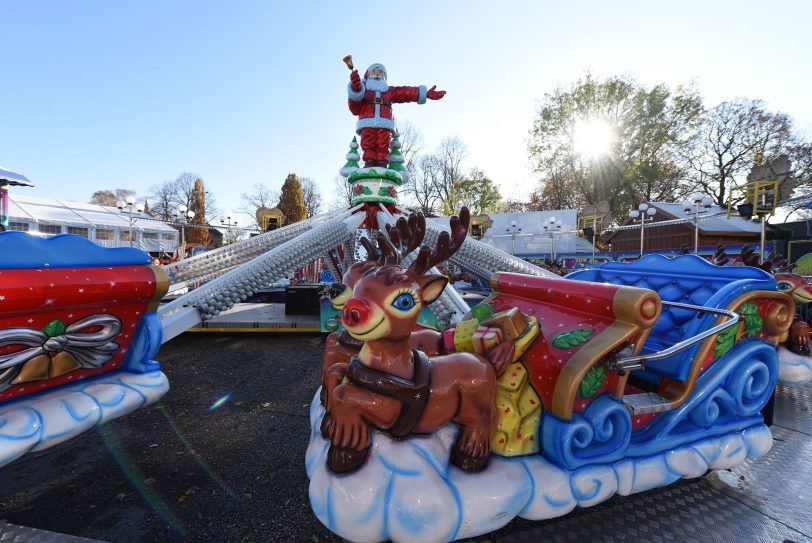 Aufbau des Cranger Weihnachtszaubers - Eine Woche vor der Eröffnung