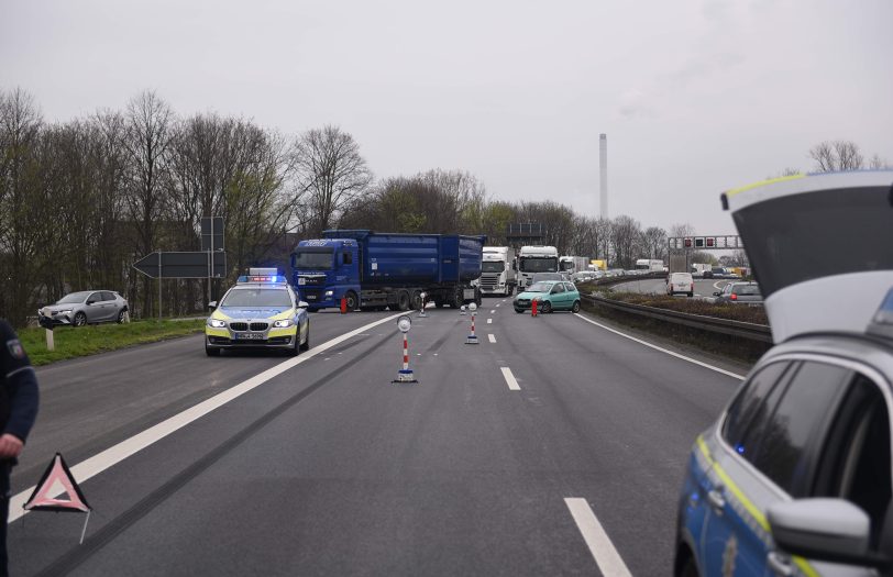 Unfall auf der A42.