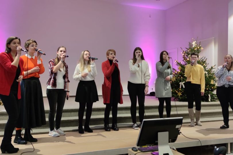 Das Chörchen – eine Formation junger Stimmen – trägt zum Gelingen des Wunschlieder-Konzerts bei (Archivfoto).