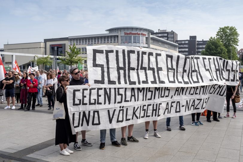 Freundschafts- und Solidaritätsfest - 'Herne stellt sich quer'.