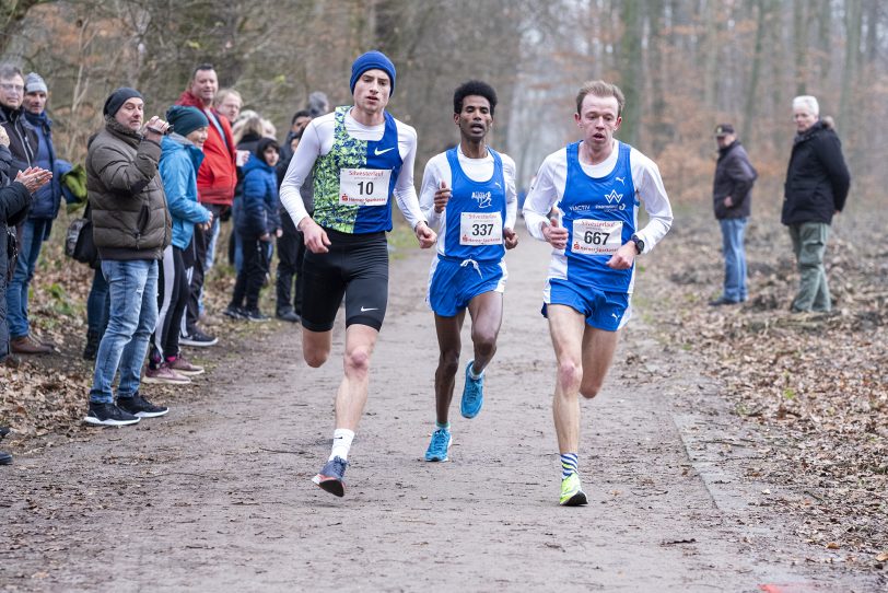 Das spätere Siegertrio (v.l.) unterwegs: Marius Probst (Platz 1), Eyop Solomun (Platz 3) und Jan Hense (Platz 2).