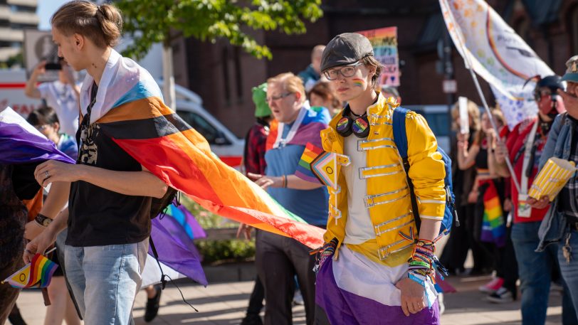 Der Christopher Street Day (CSD) am Samstag (21.9.2024) begann auf dem Europaplatz und zog anschließend durch die Stadt.