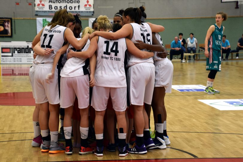 Der Herner TC gegen die ChemCats Chemnitz.