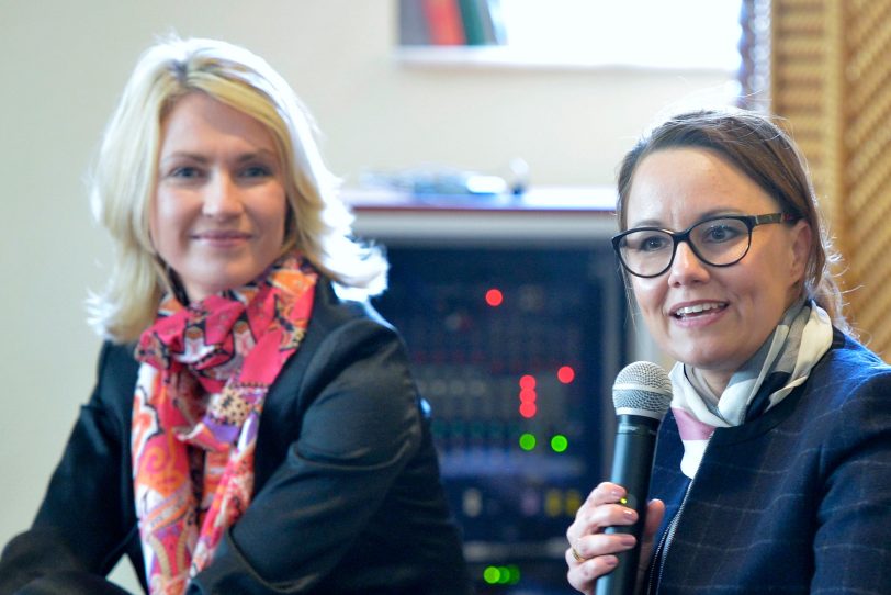 v.l. Manuela Schwesig und Michelle Müntefering.