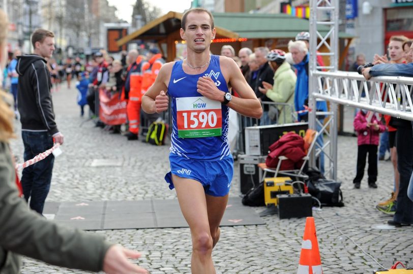 Hendrik Pfeiffer im Ziel