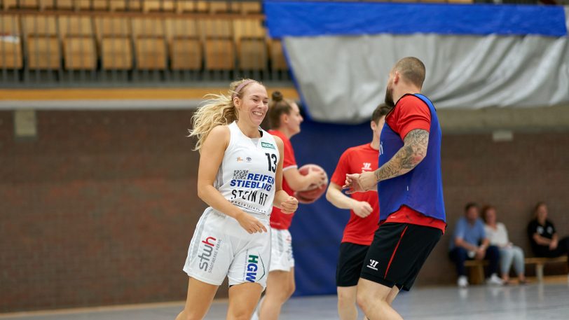 HTC Basketballerinnen spielen gegen die HEV Miners ein lockeres Basketballspiel am Mittwoch (8.9.2021). Die Basketballerinnen gewannen 39:33.
