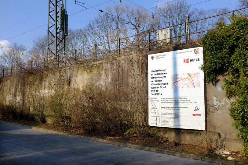 Die Bahn baut Lärmschutzwände in Herne.