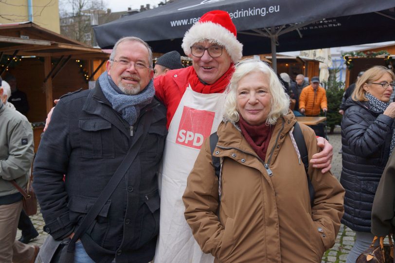 Eickeler Adventsmarkt der Lions Herne-Emschertal hatten am 8.12.2024 in ihr Weihnachtsdorf vor der Kulturbrauerei eingeladen.