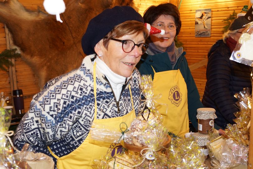 Eickeler Adventsmarkt der Lions Herne-Emschertal hatten am 8.12.2024 in ihr Weihnachtsdorf vor der Kulturbrauerei eingeladen.