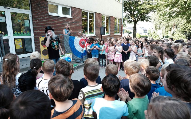 In der Katholischen Grundschule Bergstraße.
