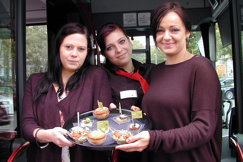 v.l. Sarah Bürger, Lara-Jane Marks, Anna Wilk vom Bistro Wananas.