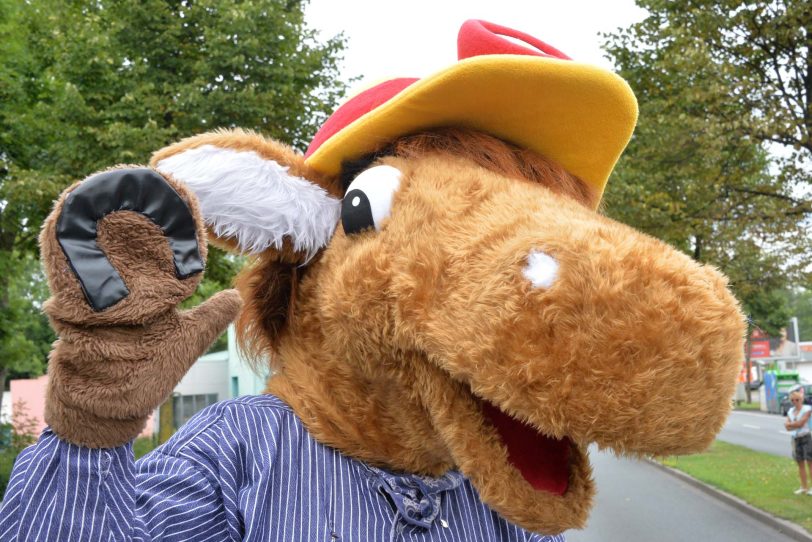 2. Oldtimer-Parade der Cranger Kirmes.