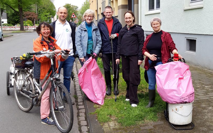 Ehrenamtliche der Eickeler Grünfinken und von