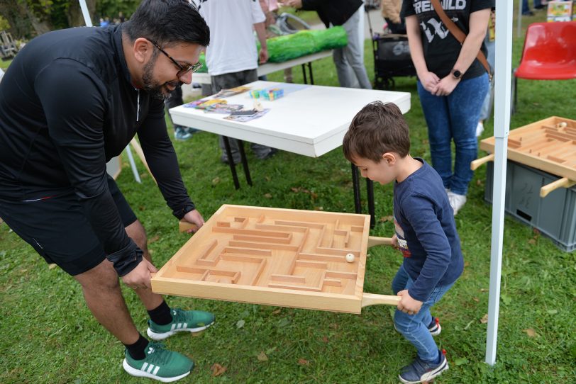 Bastel- und Spieleangebot beim Mitmachtag im Gysenberg – rund 22 Vereine, Verbände und Gruppen stellen sich vor. September 2024.