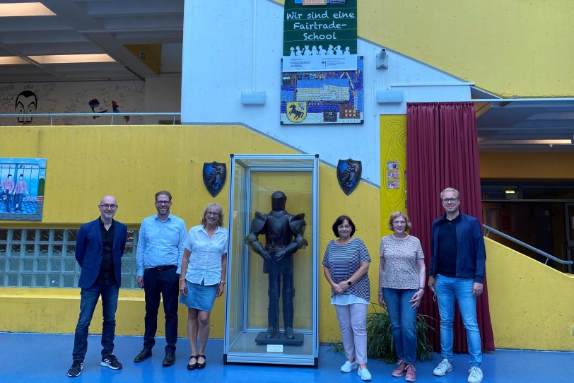 Realschule an der Burg: v.l. Stefan Lindemann, Dennis Neumann, Frau Chrostowski, Birgit Klemczak, Manuela Lukas, Hendrik Bollmann.