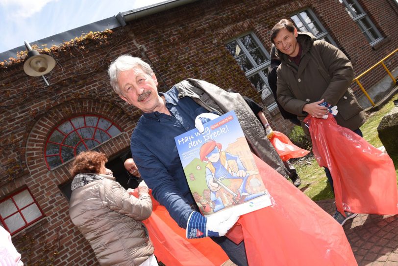 April: Reinigungsaktion an der Künstlerzeche