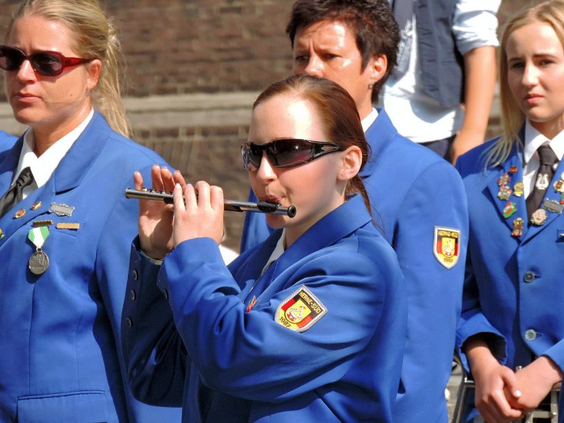 Joanna Linka mit dem Spielmannszug Herne-Süd in Bottrop.