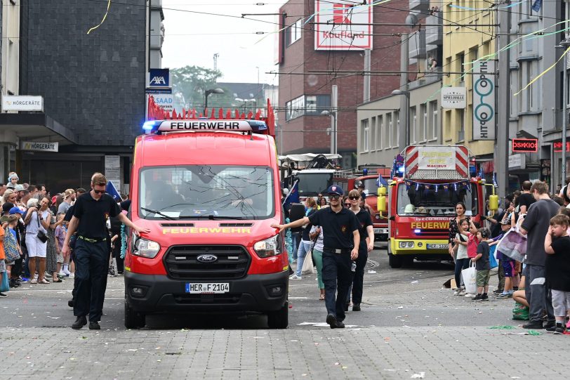 Festumzug der 540. Cranger Kirmes 2024