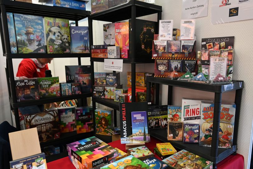 Spielentwickler und Händler präsentierten auf dem SpieleWahnsinn neue Spiele zum ausprobieren und kaufen.