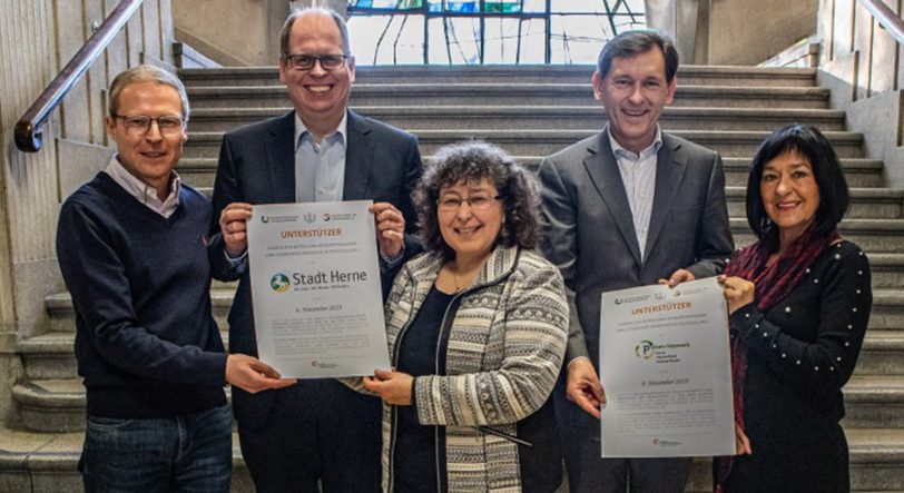 v.l. Christian Wald, Johannes Chudziak, Karin Leutbecher, Oberbürgermeister Dr. Frank Dudda und Brunhilde Schlachter.