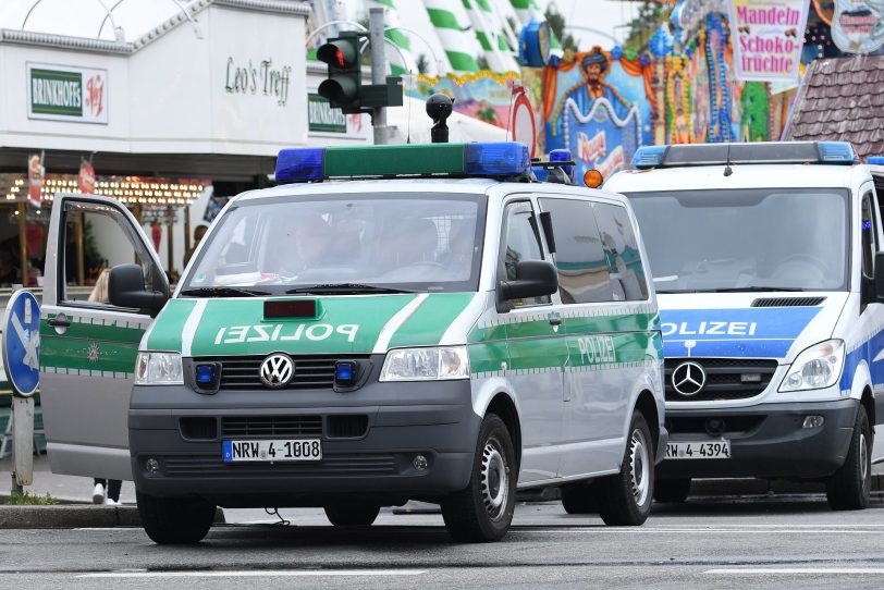 Videowagen der Polizei im Einsatz auf der Cranger Kirmes.