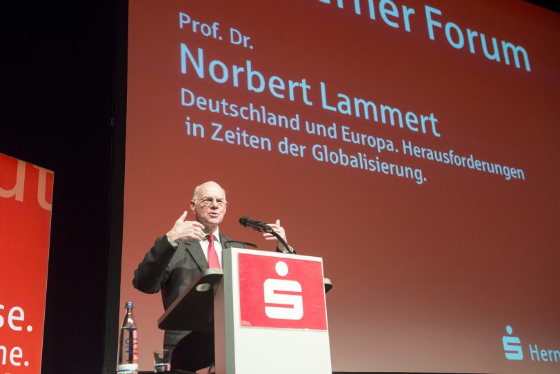 Prof. Dr. Norbert Lammert im Kulturzentrum.