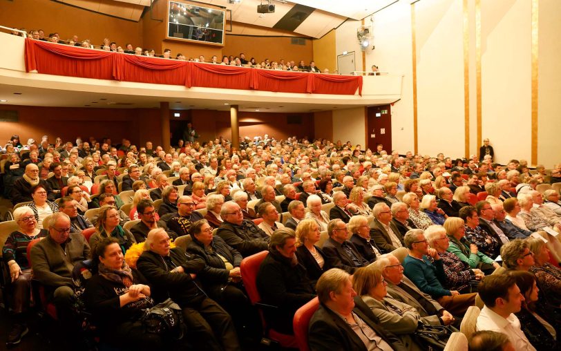 Premiere der Mondpalast-Komödie 