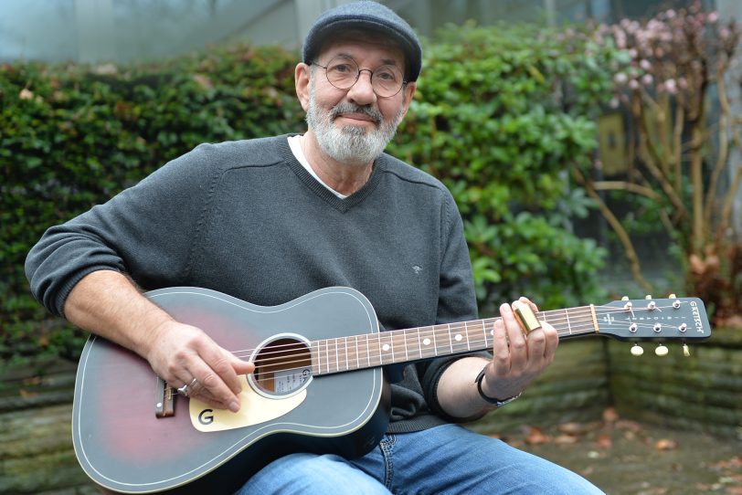 Peter Zontkowski, Autor und Macher der Radiosendung 'Time out' hat 'Spaß inne Backen', wenn er selber Musik machen kann.