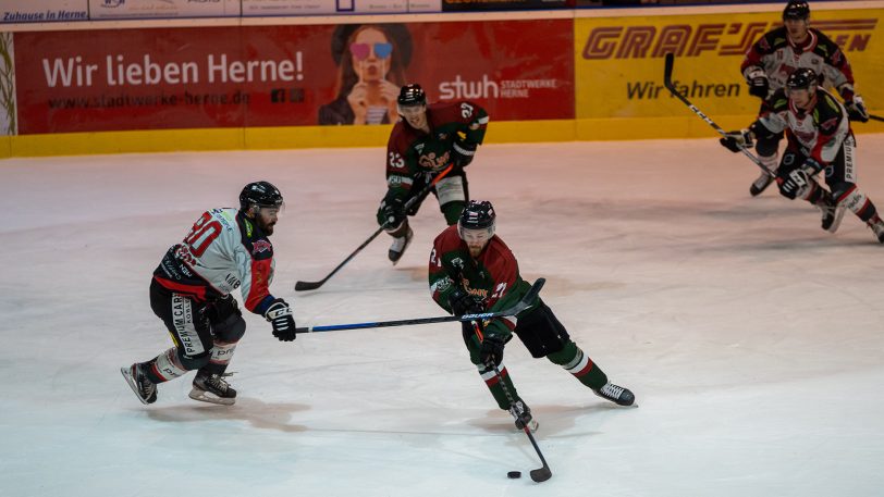 Fotos vom Spiel zwischen dem Herner EV und der EG Diez-Limburg.