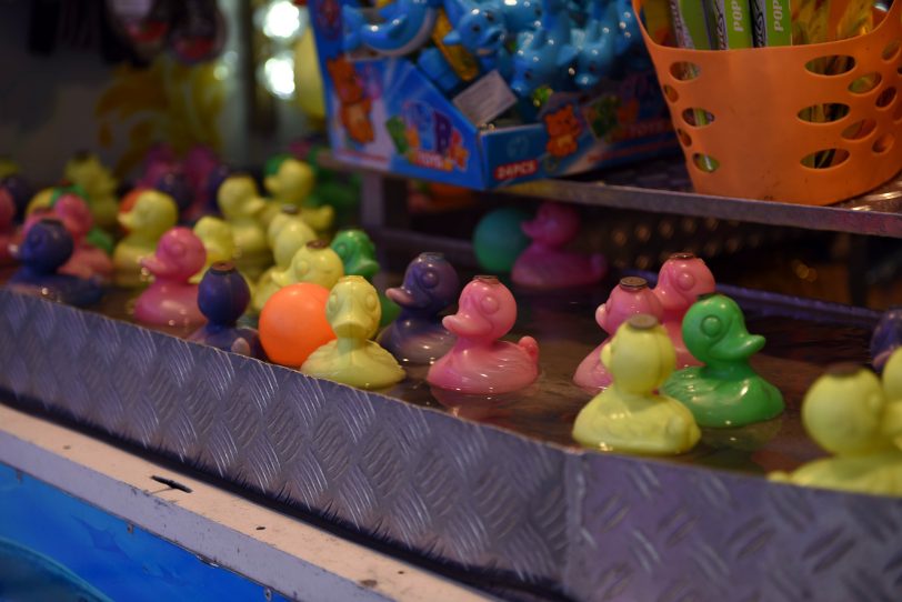 Schieß die Ente ab.