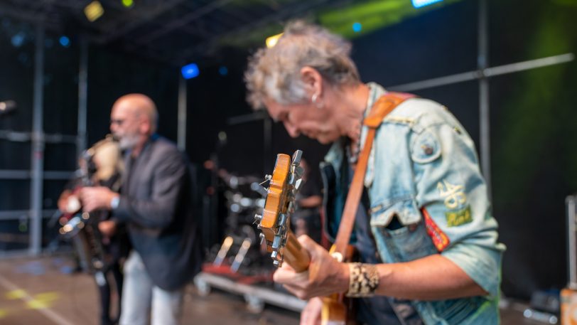Das 35. Spektakulum lockte auf die Wiesen am Stennert. im Bild: die Band Metamorphosis.