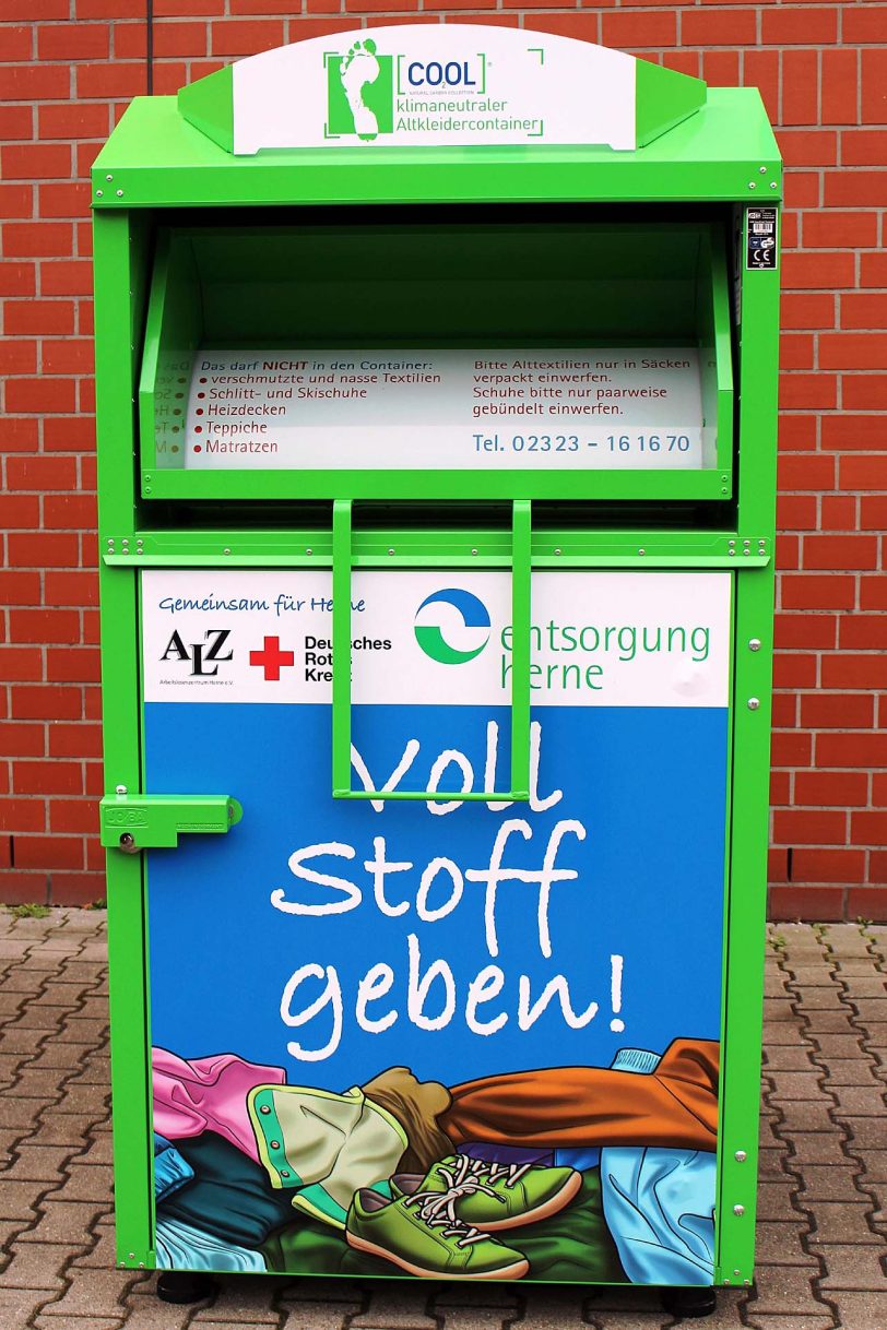 Einer der neuen Altkleidercontainer.