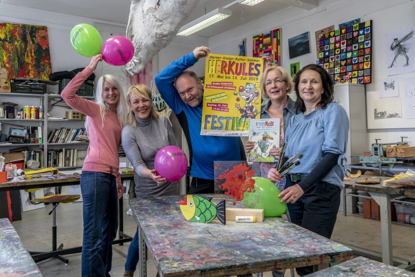 v.l. Denise Goldhahn, Sylvia Steffan, Christian Ribbe, Dorothé Schlautmann und Andrea Prislan.