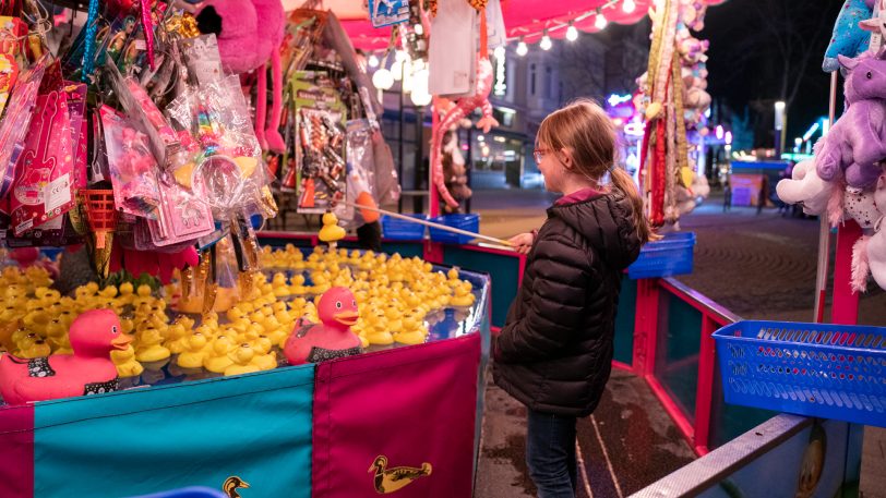 Die Herner City Kirmes am Abend.