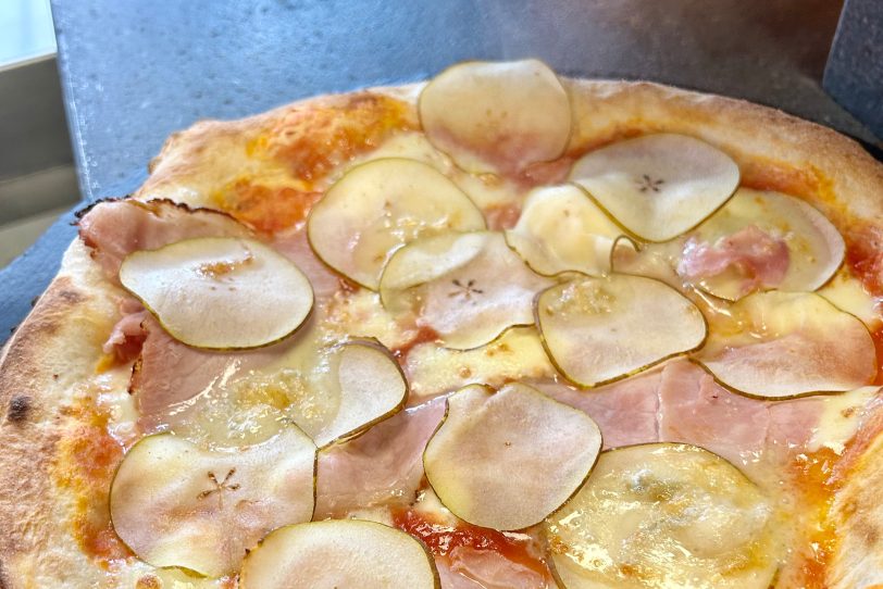 Bei Pizza Pizza.Amore.Vino werden alle Pizzen frisch zubereitet.