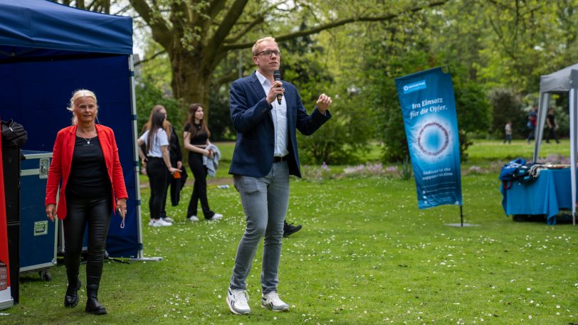 Das SPD-Familienfest am Sonntag (7.5.2023) im Schlosspark Strünkede. Im Bild (v.li.) und der Herner SPD-Vorsitzende Hendrik Bollmann.