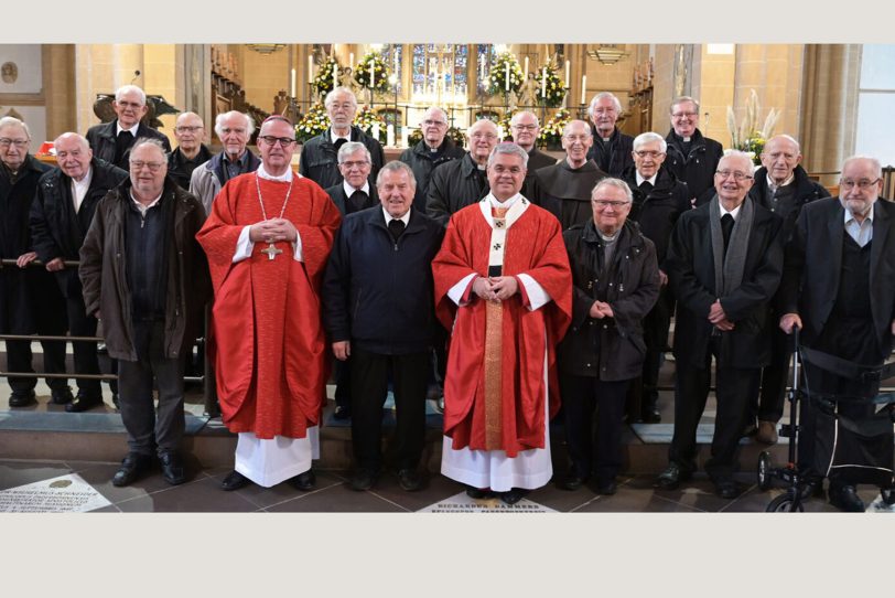 20 Priester des Erzbistums Paderborn, die vor 50, 55, 60, 65 oder 70 Jahren in den Dienst eingetreten sind, haben ihre Weihejubiläen gefeiert. Oktober 2024