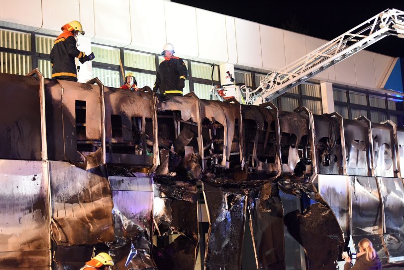 Brand in einem Gewerbeobjekt an der Gelsenkirchener Straße