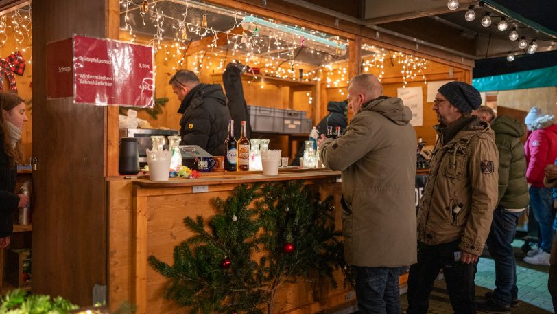 Der wewole-Adventsmarkt auf dem Gelände der Gärtnerei und Floristik an der Nordstraße lud an zwei Tagen zum Stöbern nach Geschenkideen ein.