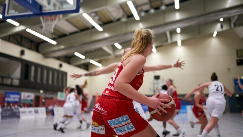 Die HTC Basketballerinnen ziehen durch ein 75:69 gegen die GiroLive Panthers Osnabrück in das Final-Four des DBBL Pokals ein.