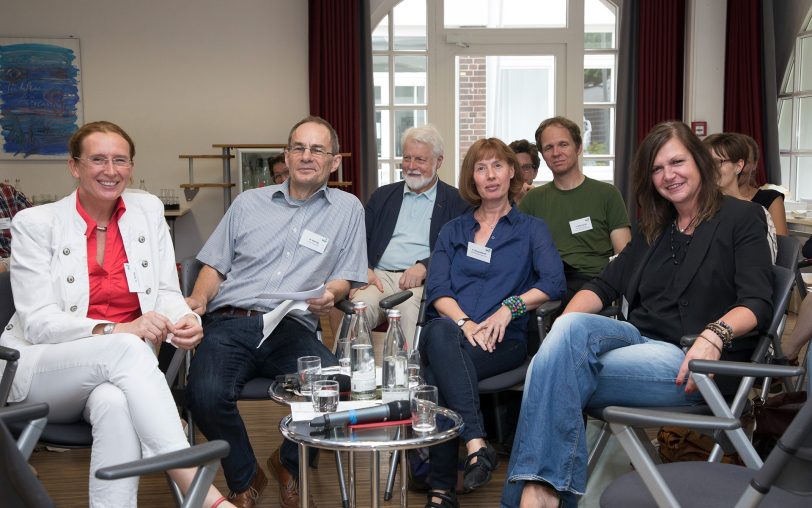 v.l. Gisela Stang, Hartmut Hering/ Moderator, Claudia Pempelforth/ FaireKITA Netzwerk Faire Metropole Ruhr, Vera Dwors/ Vorstand Faire Metropole Ruhr.