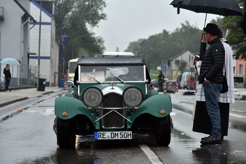 Cranger Kirmes Oldtimer-Parade.