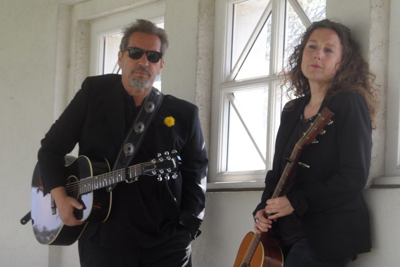 Das Duo 'Call me Dagmar': Singer/Songwriterin Dagmar Wirtz und Gitarrist Jo Knaup.