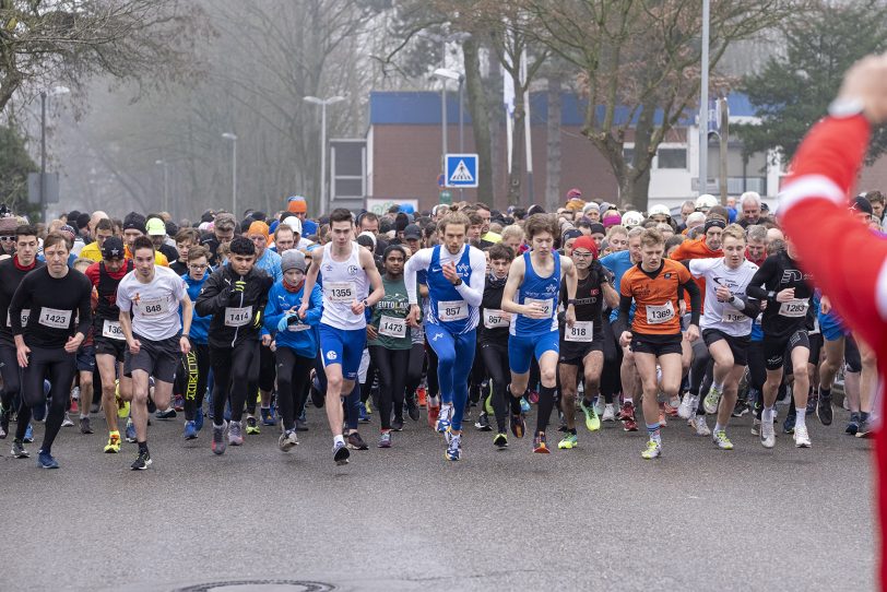 Der 42. Herner Silvesterlauf im Revierpark Gysenberg in Herne (NW), am Dienstag (31.12.2019).