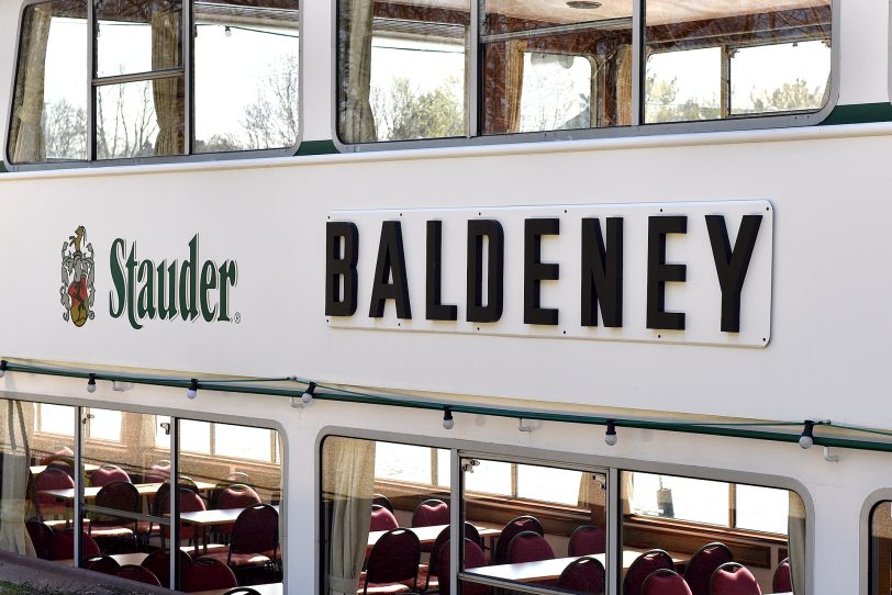 Auf der MS Baldeney gibt es Stauder.